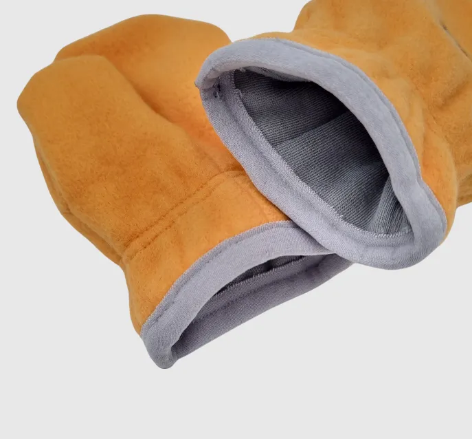 Adventurer Organic Fleece Orange Mitten Bear