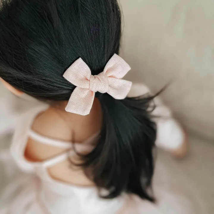 Charlie Classic Bow Clip