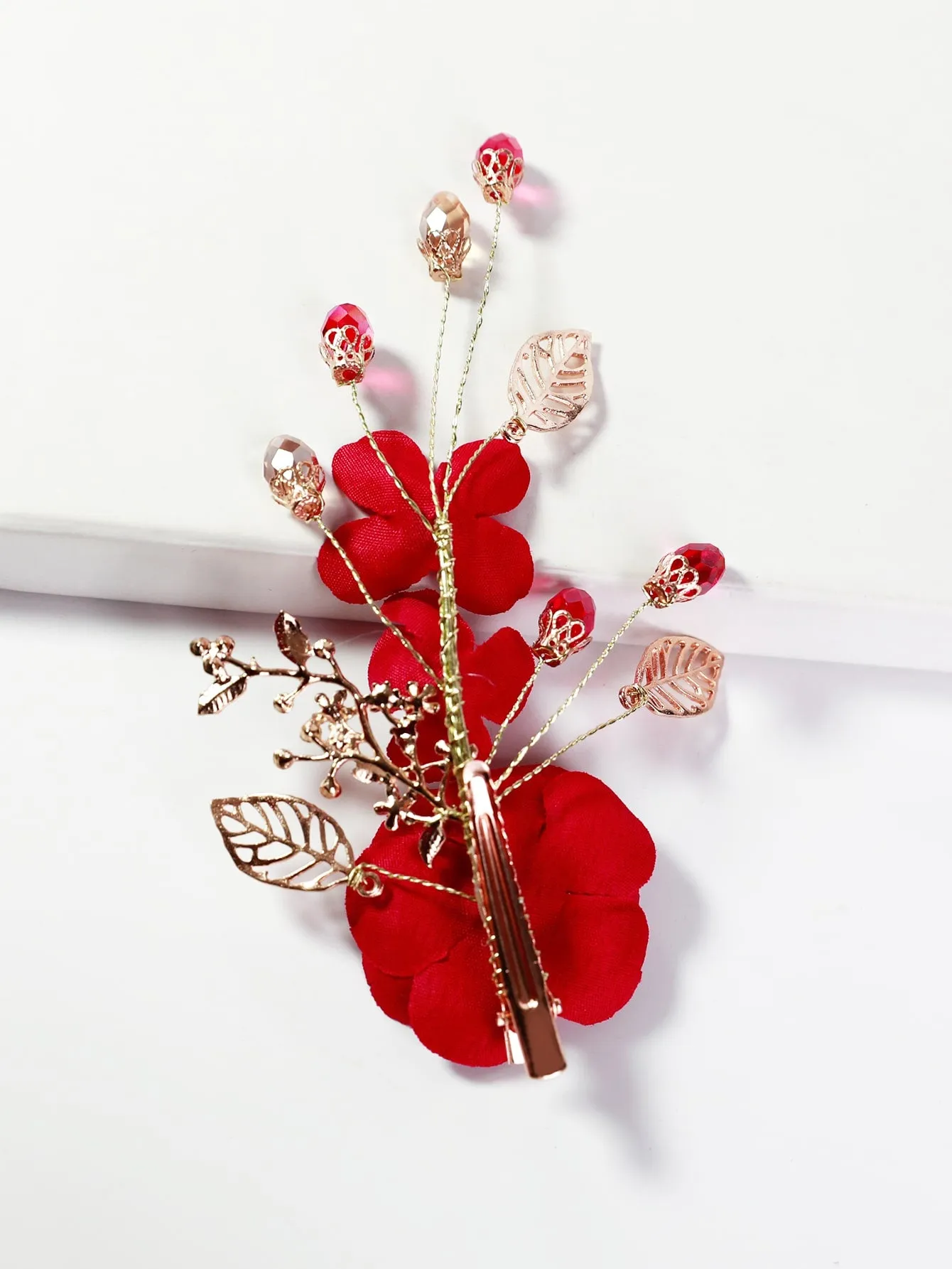 Faux Pearl Flower Decor Hair Clip - Red