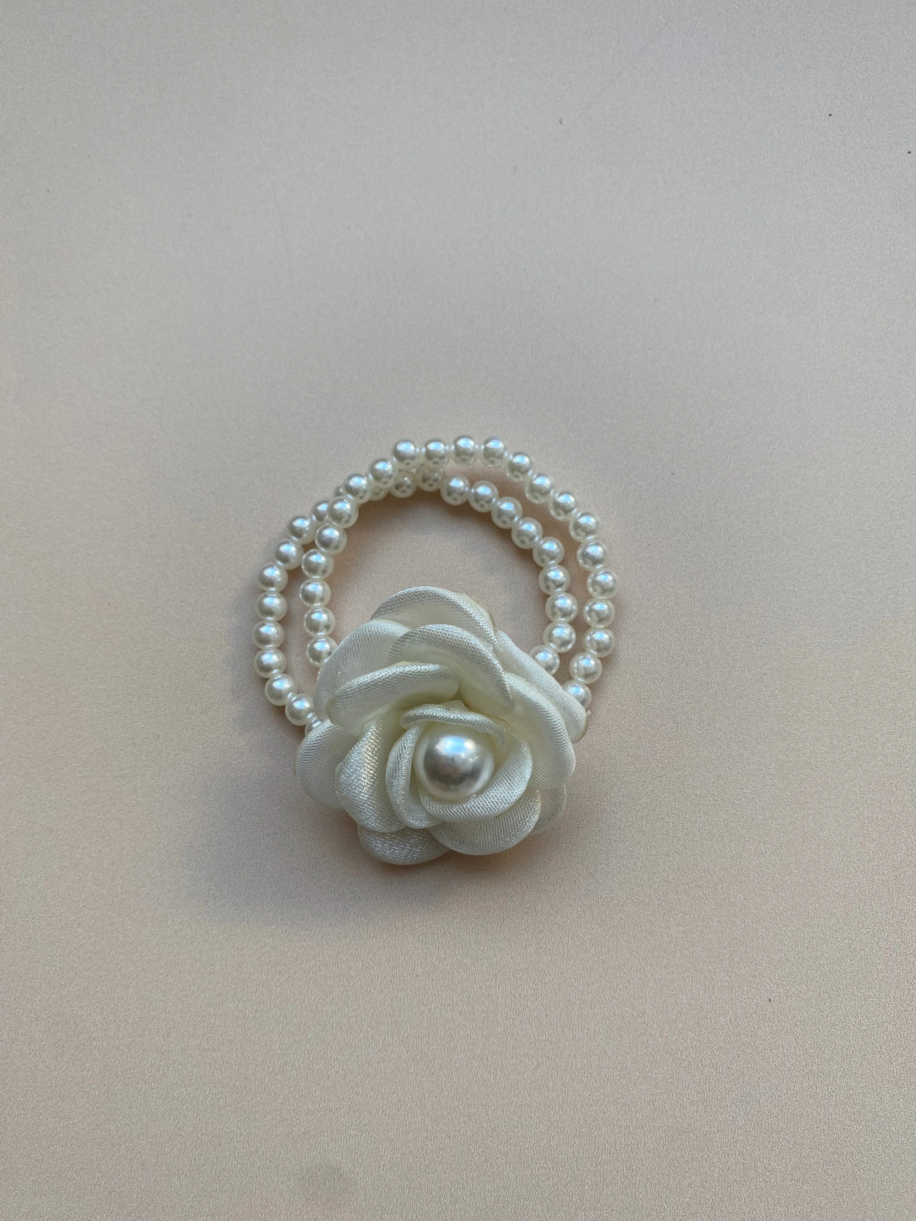 Handmade Flower Pearl Band - White