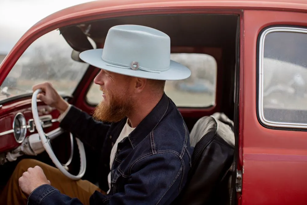 KENNY WIDE STIFF BRIM HAT - SKY