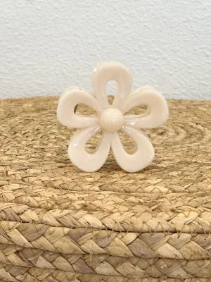 Raleigh Flower Claw Clip