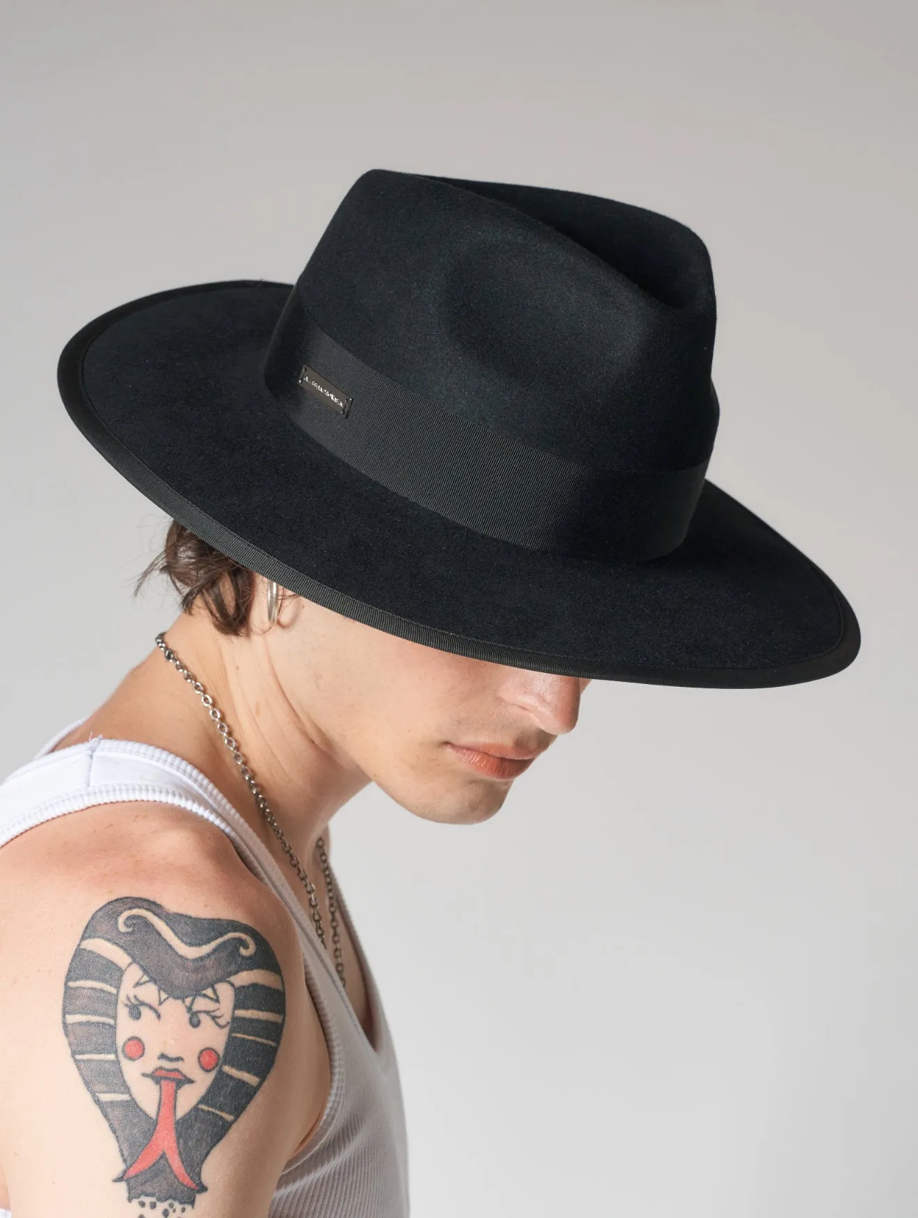 RUDY FEDORA HAT IN BLACK RABBIT FELT