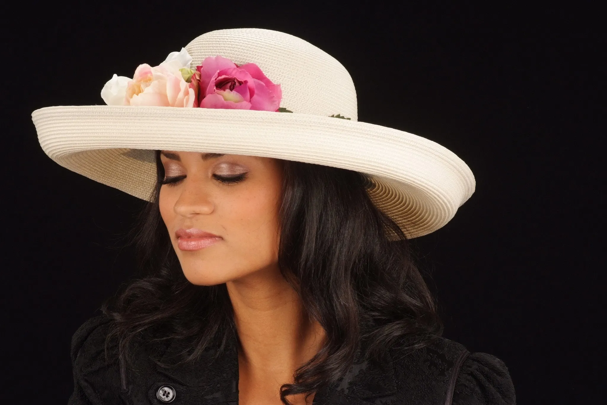 SE7005- Summer women straw hat With Assorted Flowers
