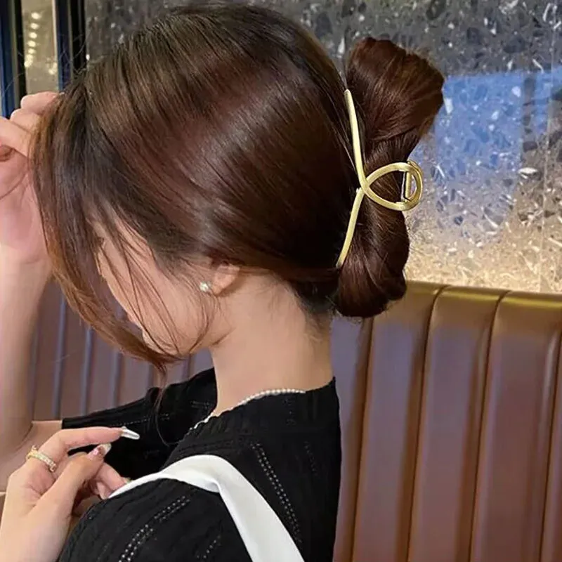 Vintage Metal Long Tassel Gripping Clip Hair Claw For Women