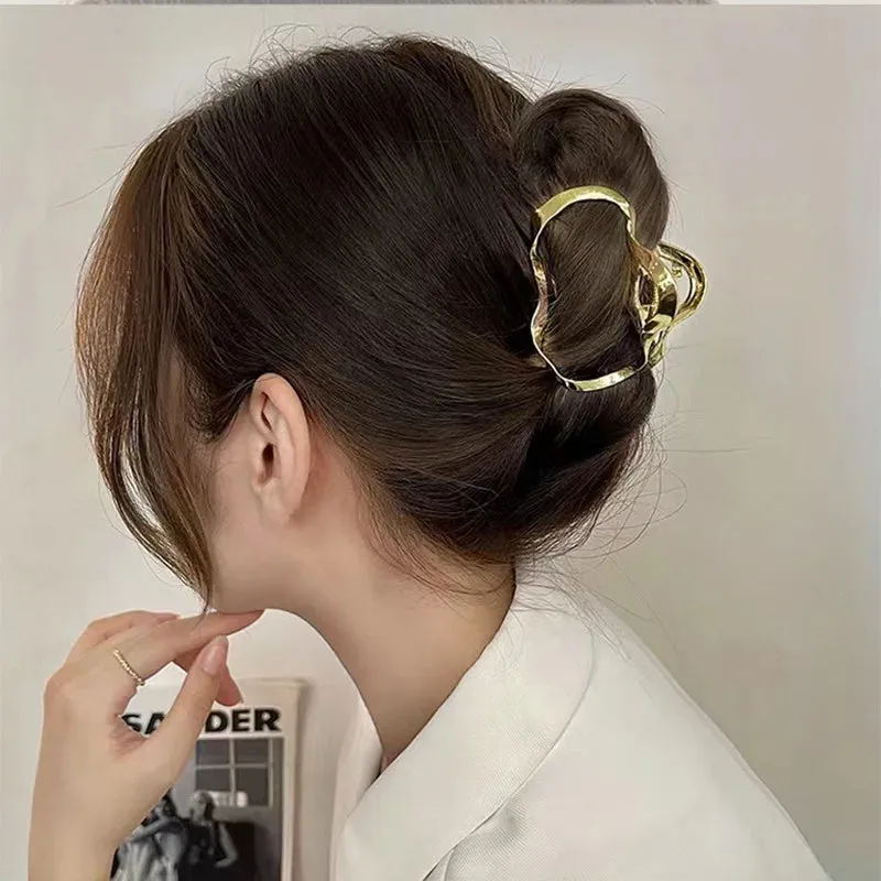 Vintage Metal Long Tassel Gripping Clip Hair Claw For Women
