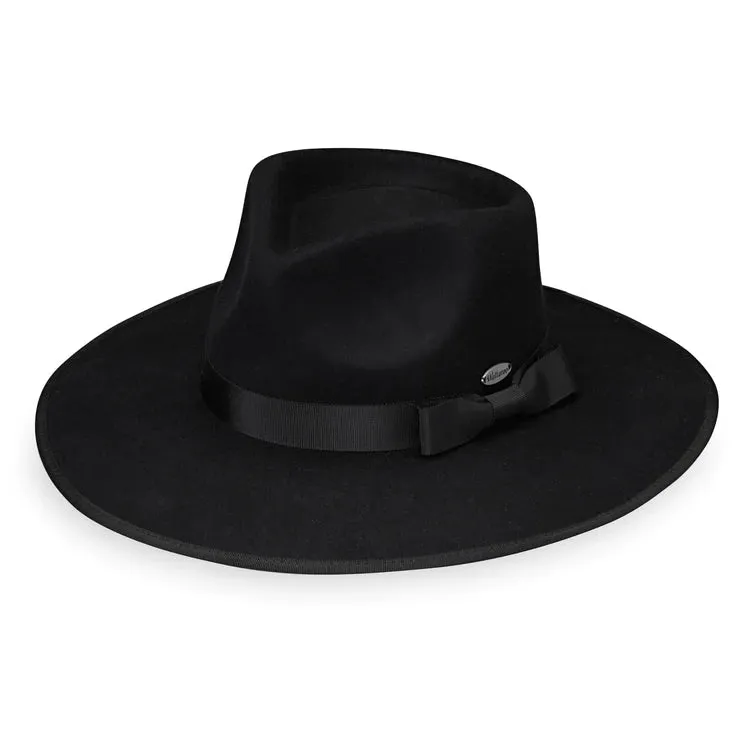 Wallaroo Sloan (in black, olive, or taupe)