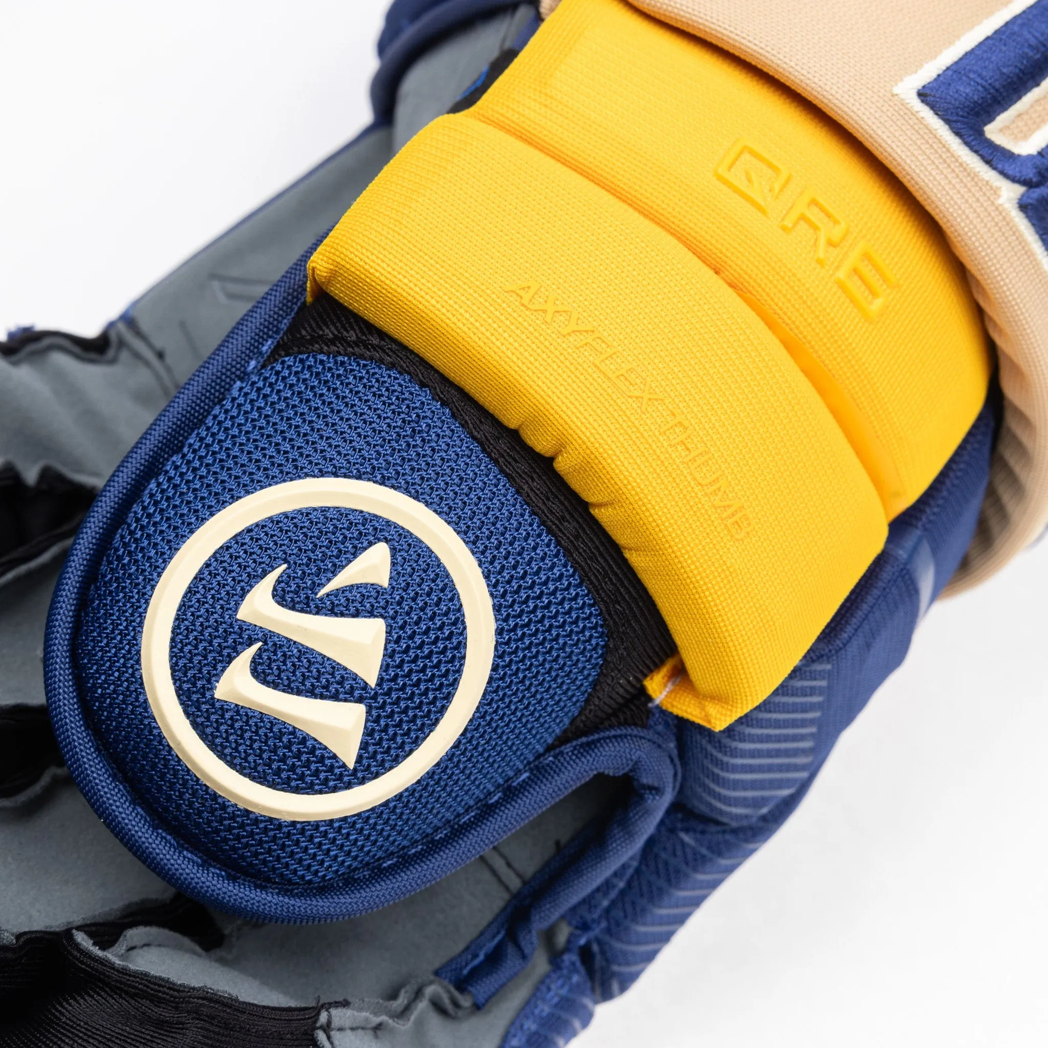 Warrior QR6 Pro Stock Senior Hockey Glove - St. Louis Winter Classic